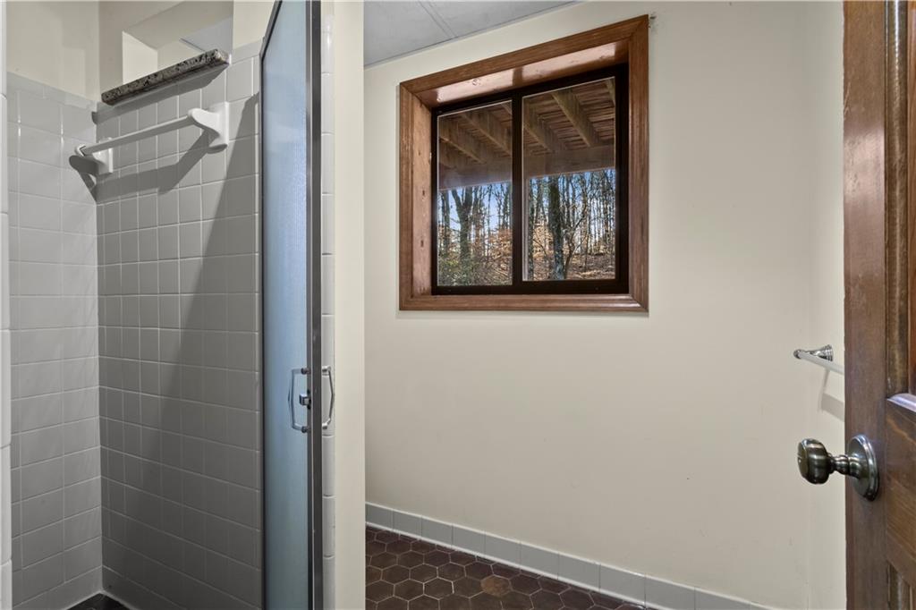 4069 Howell Ferry Road