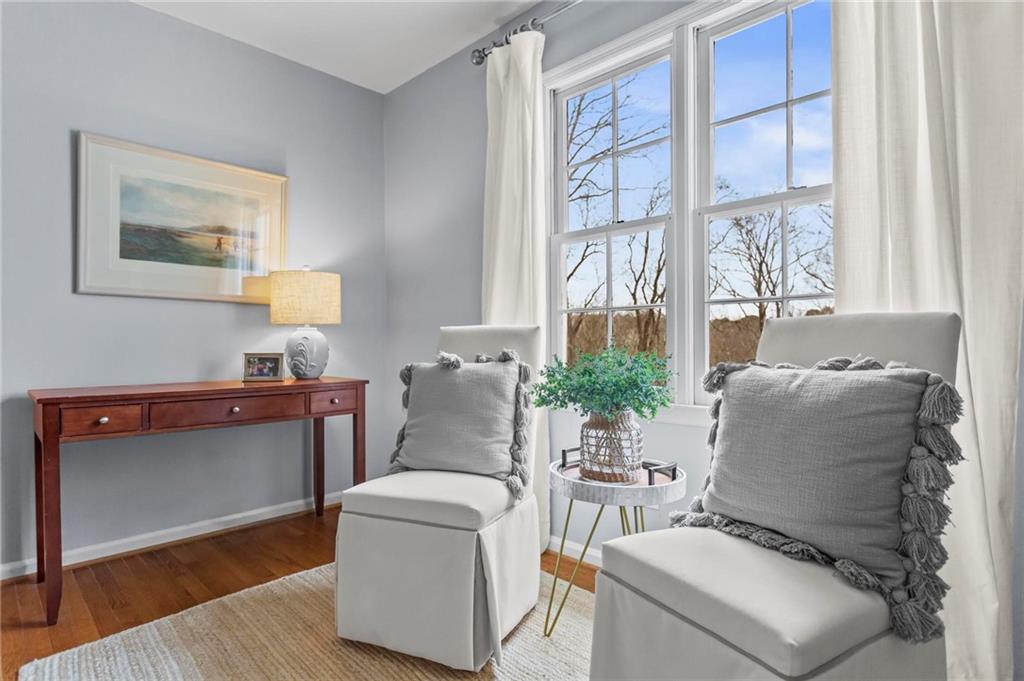 4061 River Cliff Chase