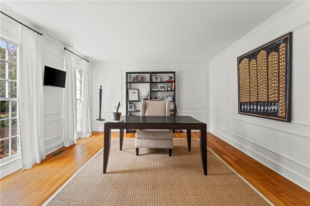 4061 River Cliff Chase