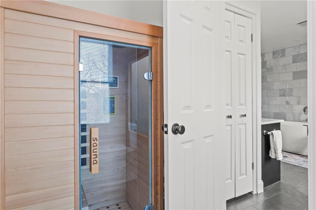 4061 River Cliff Chase