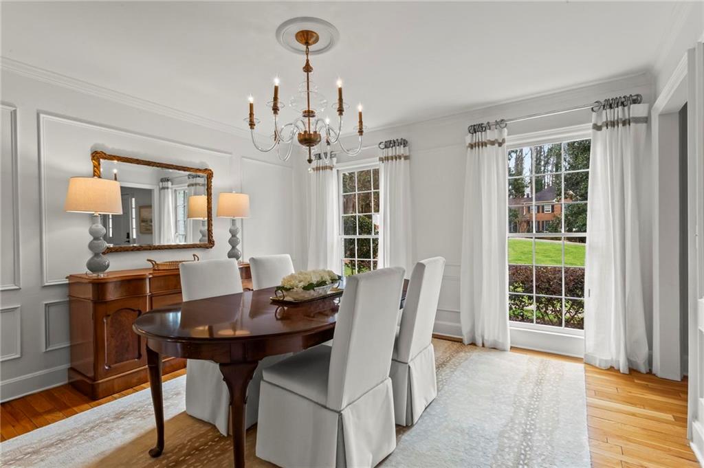 4061 River Cliff Chase