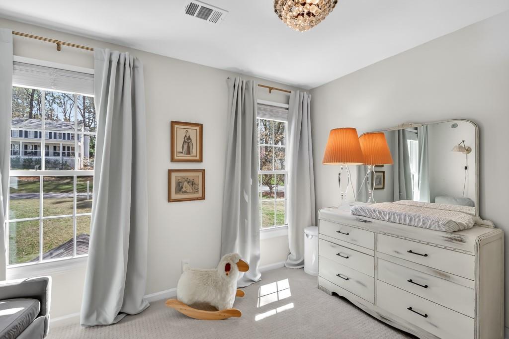 384 Lamplighter Lane SE