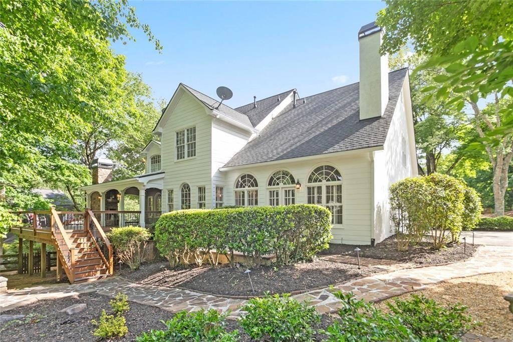 302 Barclay Place