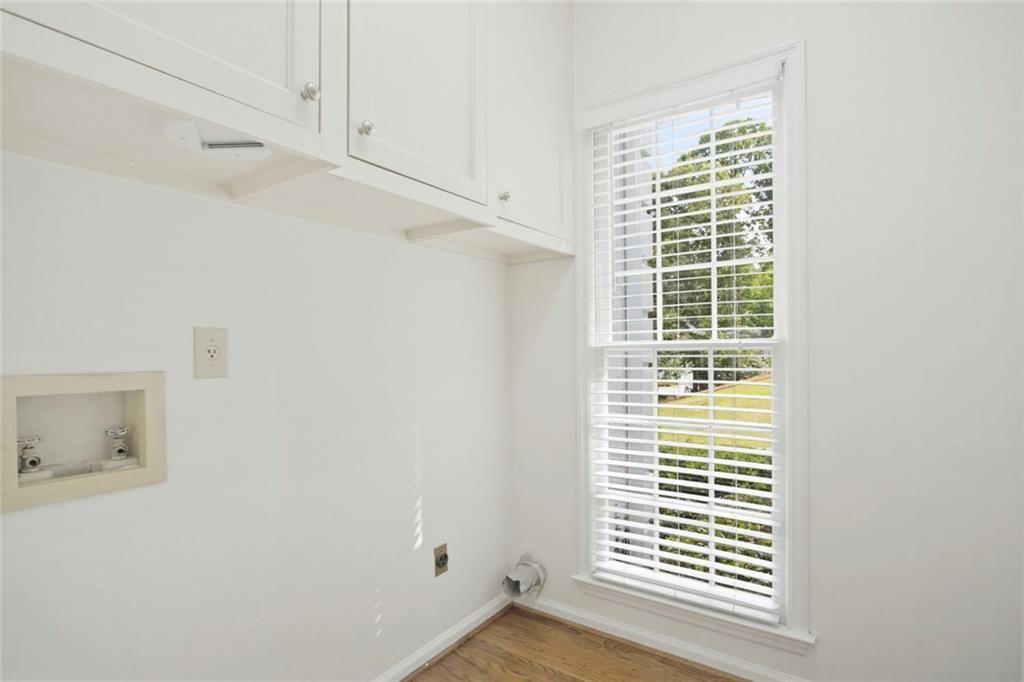 302 Barclay Place
