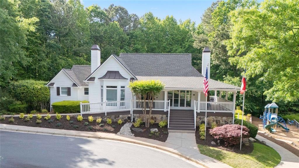 302 Barclay Place