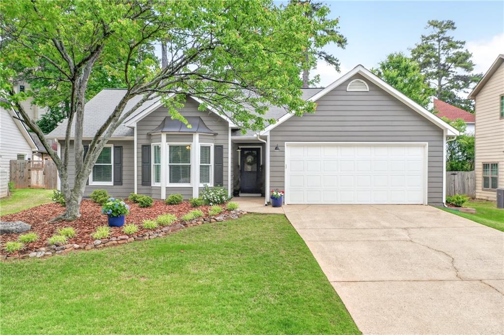 215 Tanners Court