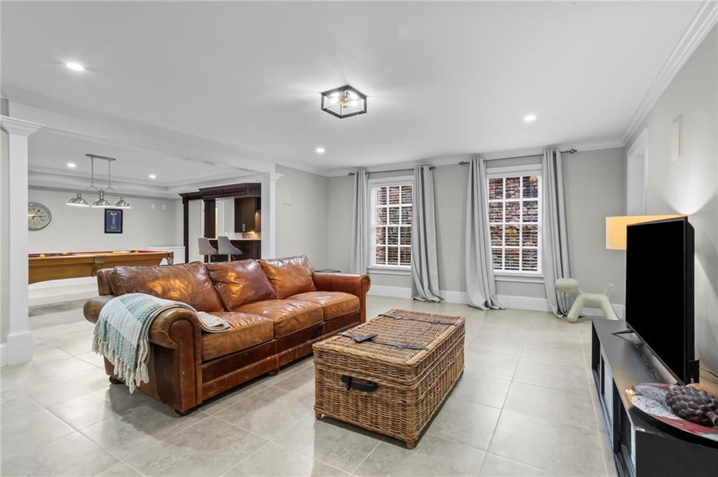 3755 Riverly Trace