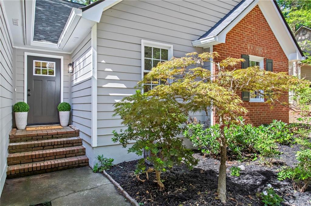 4766 Longwood Court