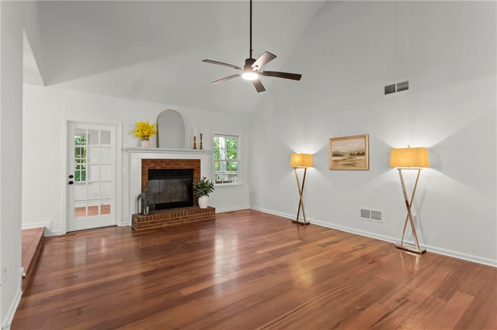 4766 Longwood Court