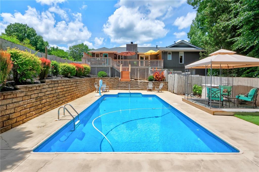 756 Hillwood Drive