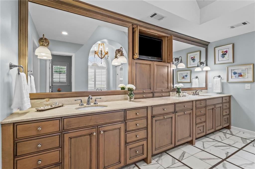 1165 Chasewood Trail