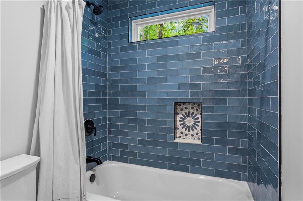 172 Carriage Trace