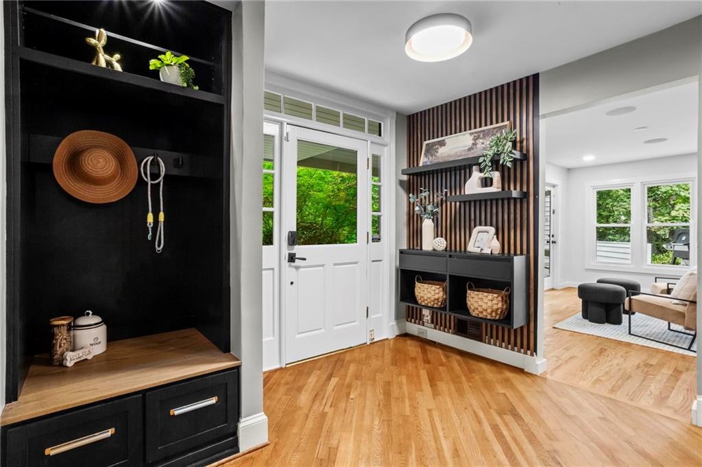 172 Carriage Trace