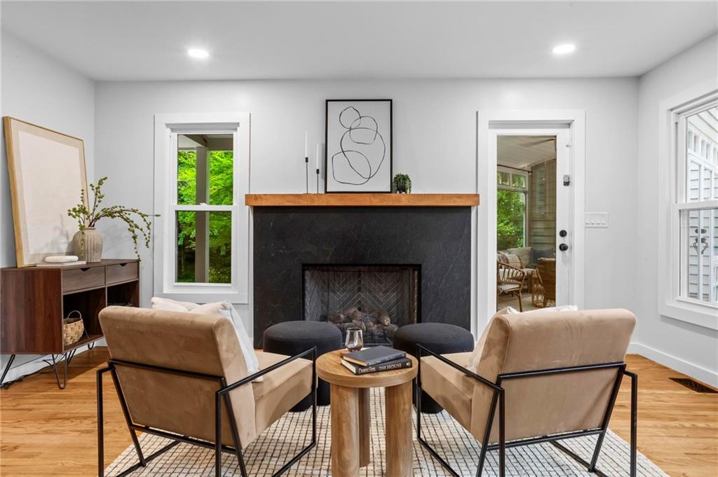 172 Carriage Trace