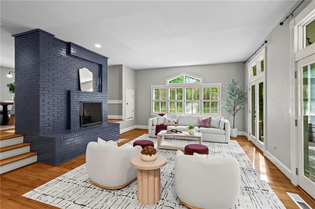 172 Carriage Trace