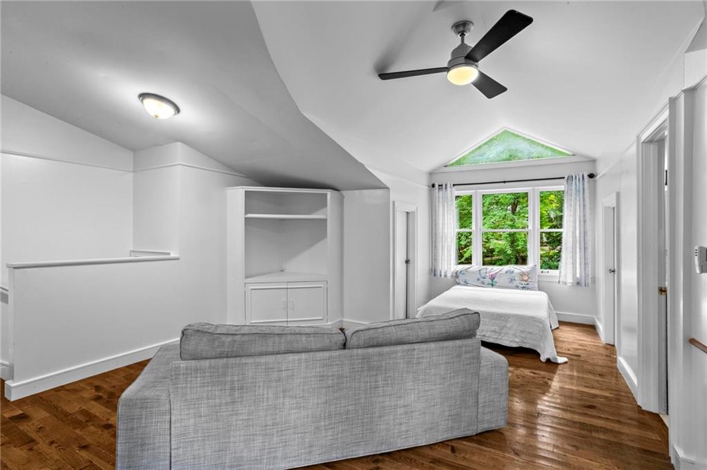 172 Carriage Trace