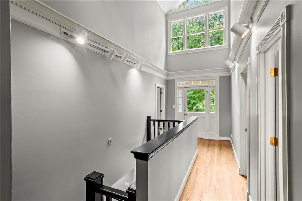 172 Carriage Trace