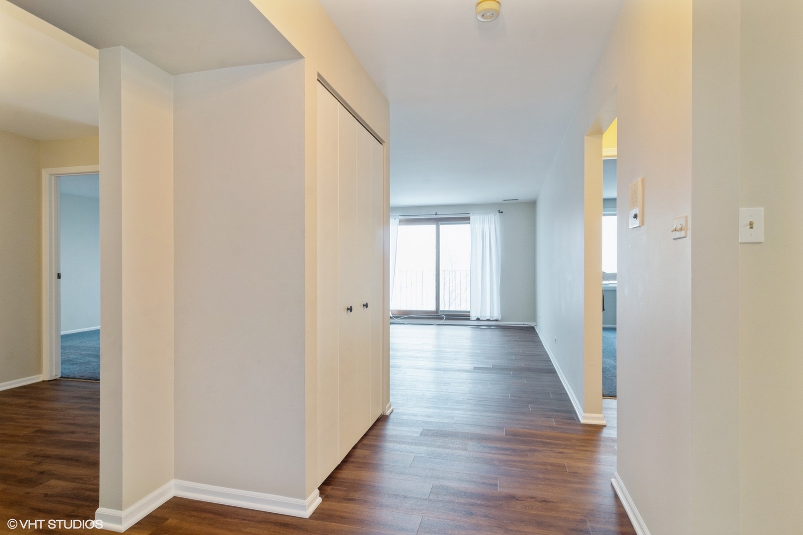 1200 W Northwest Highway Unit: 308
