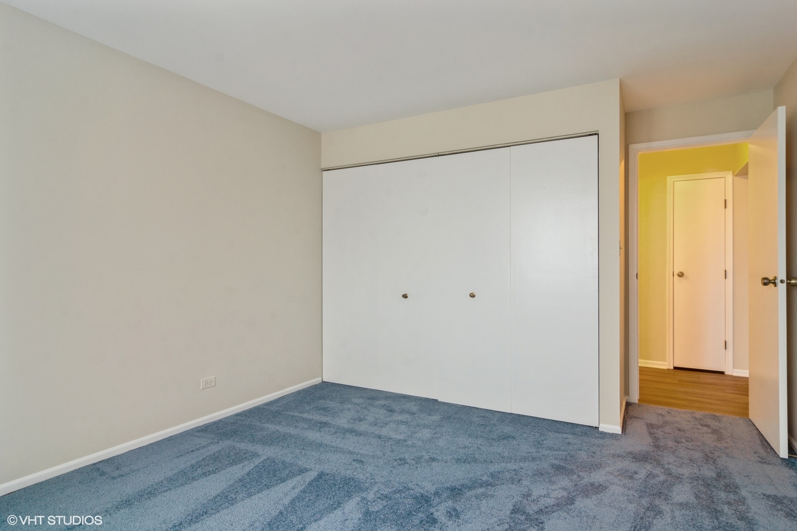 1200 W Northwest Highway Unit: 308