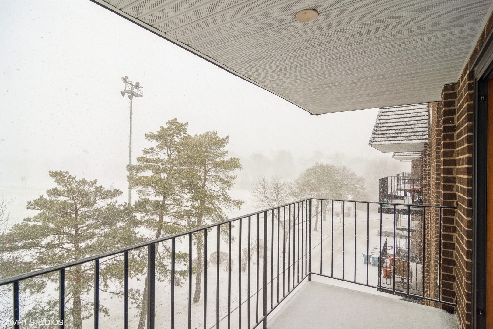 1200 W Northwest Highway Unit: 308