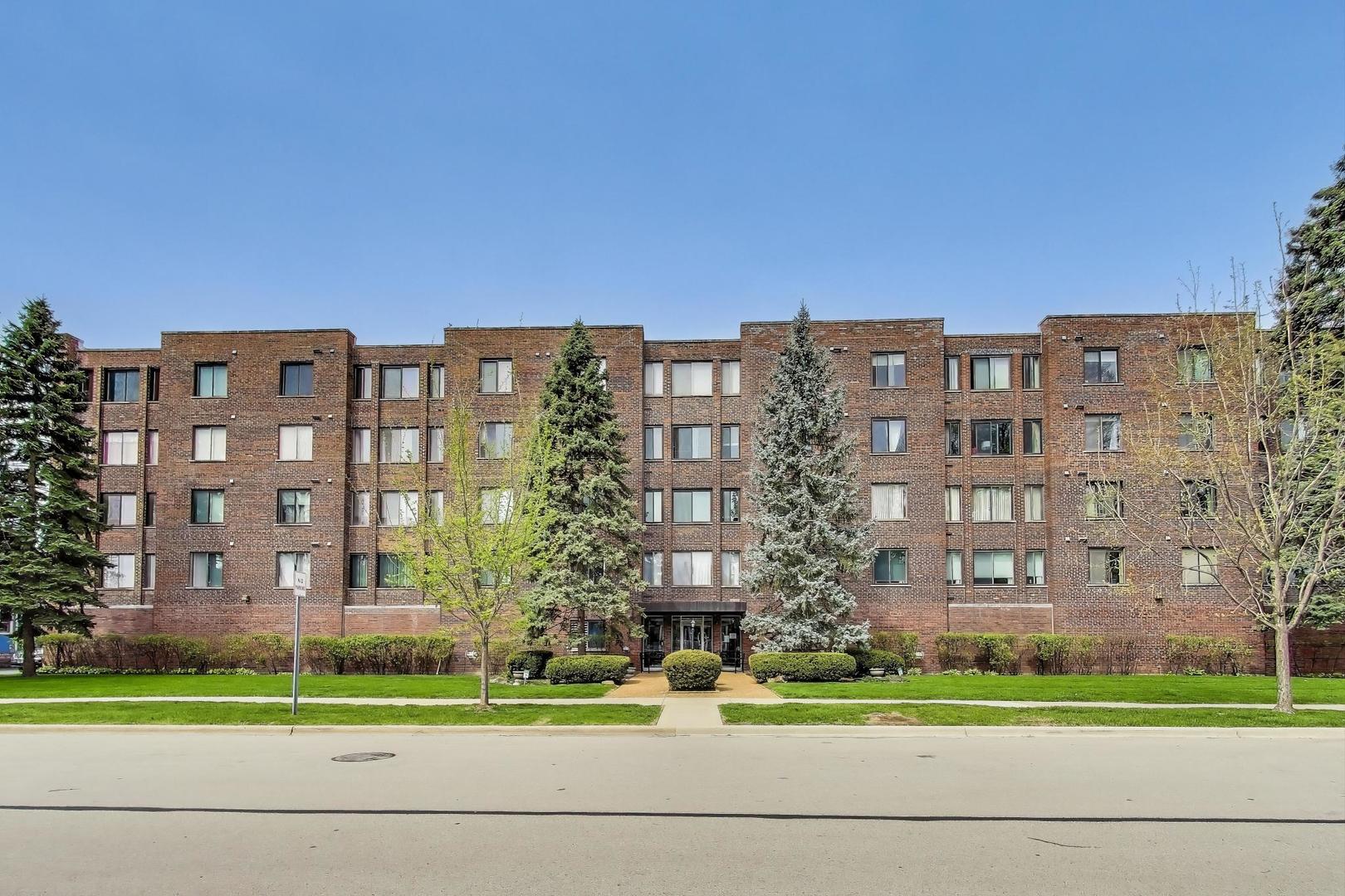 110 S Dunton Avenue Unit: 3H