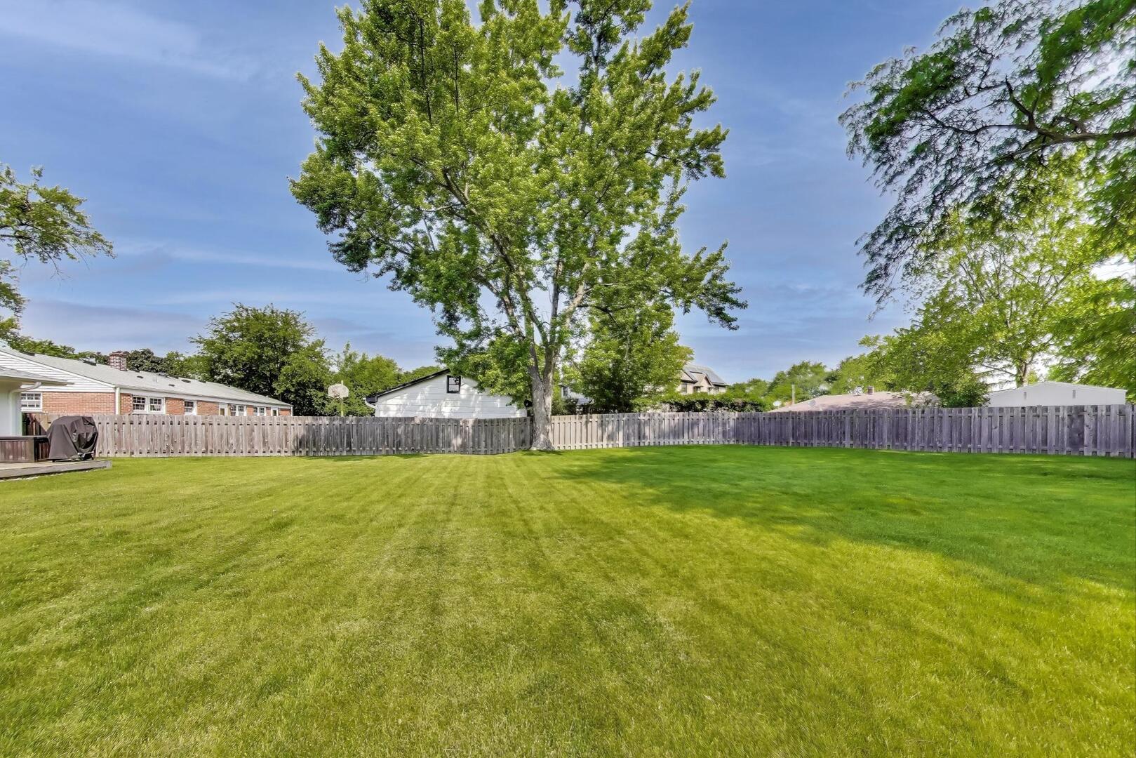 410 W Maude Avenue