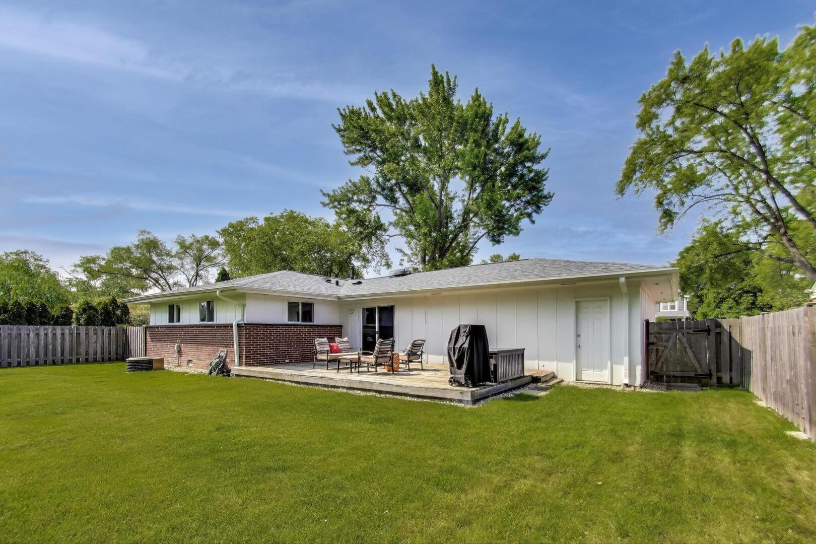 410 W Maude Avenue