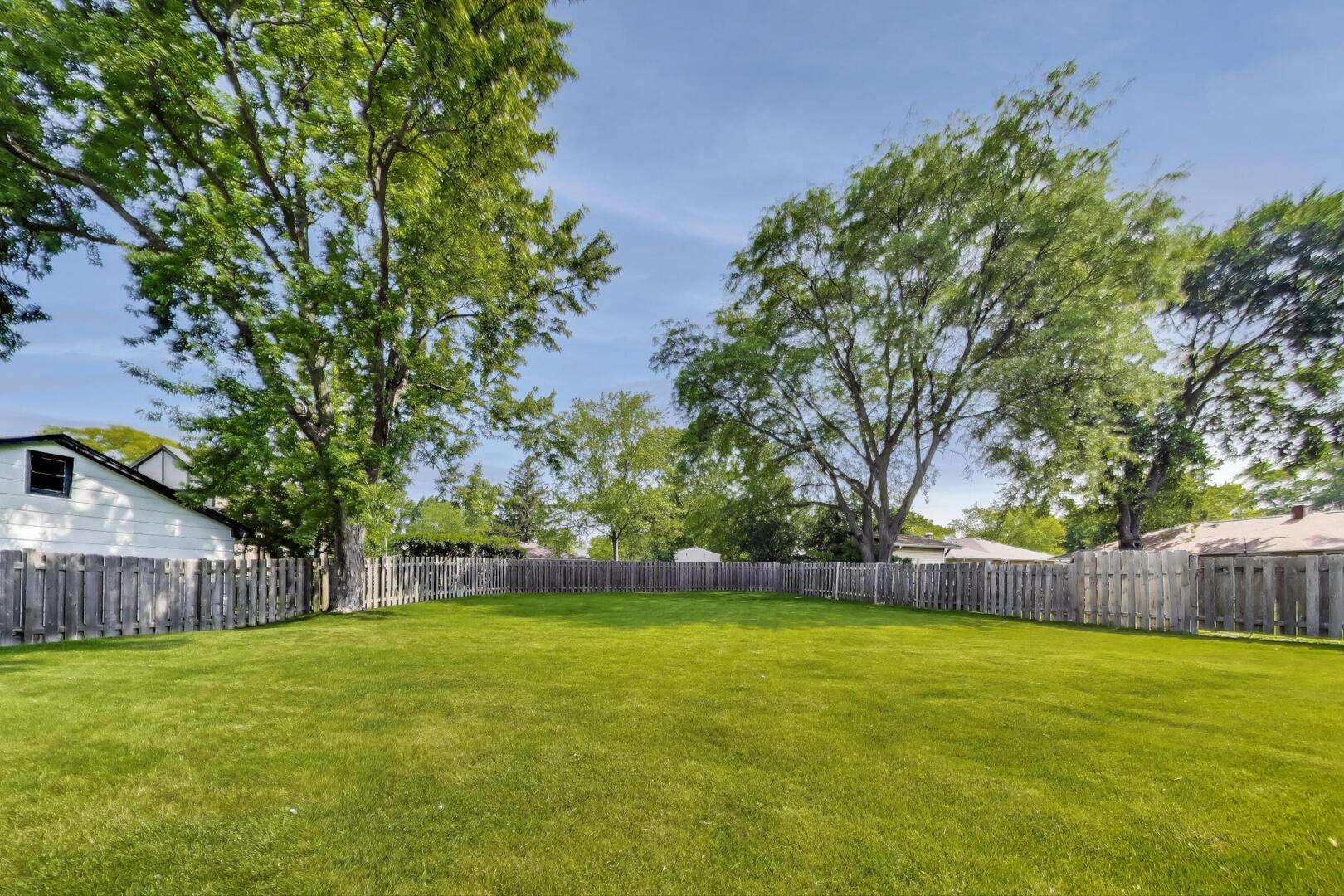 410 W Maude Avenue