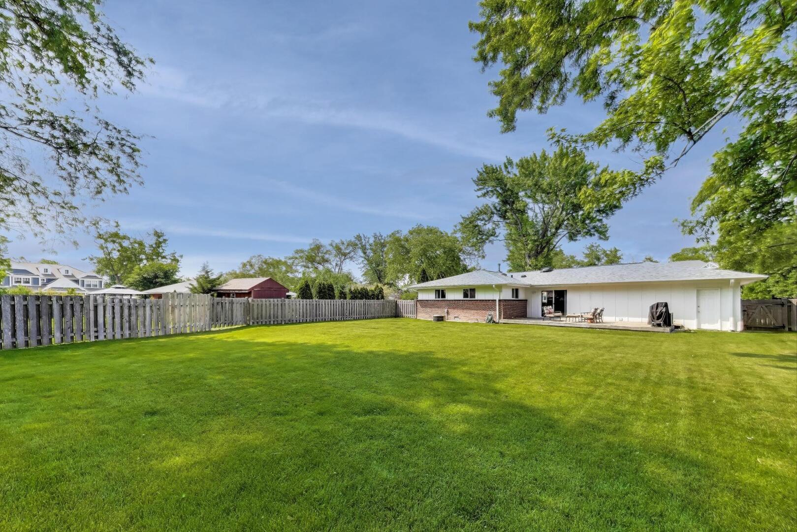 410 W Maude Avenue