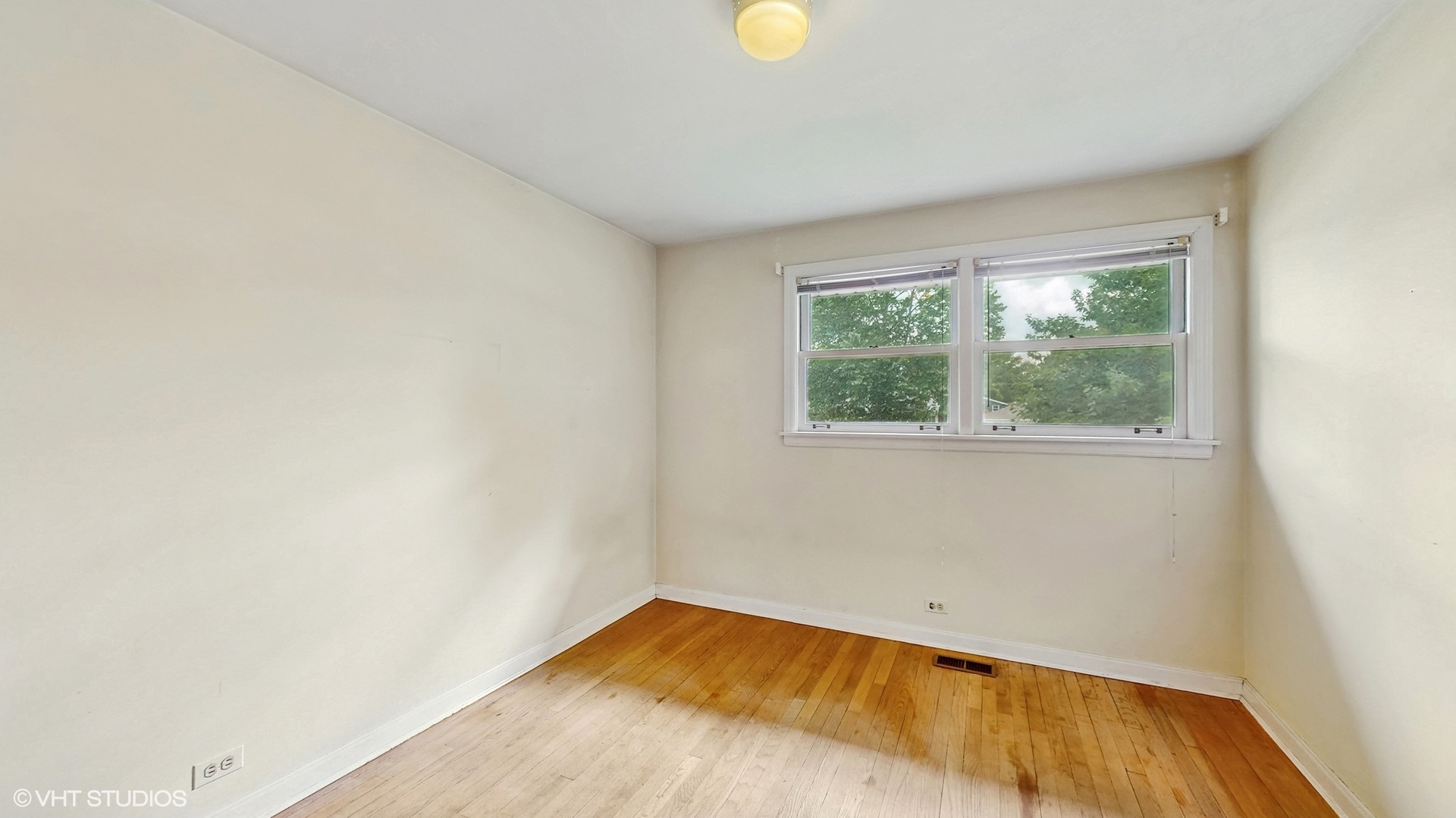 730 N Wilshire Lane