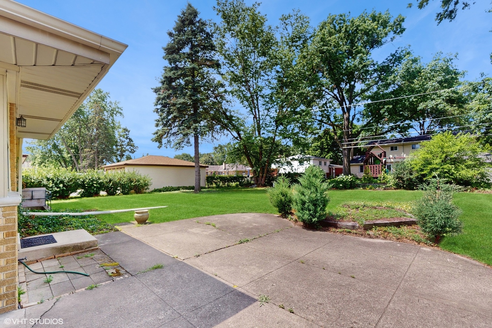 730 N Wilshire Lane