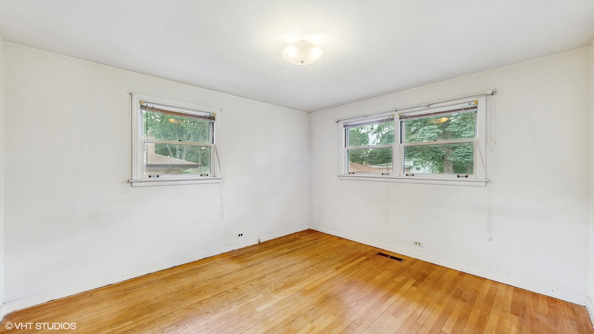 730 N Wilshire Lane