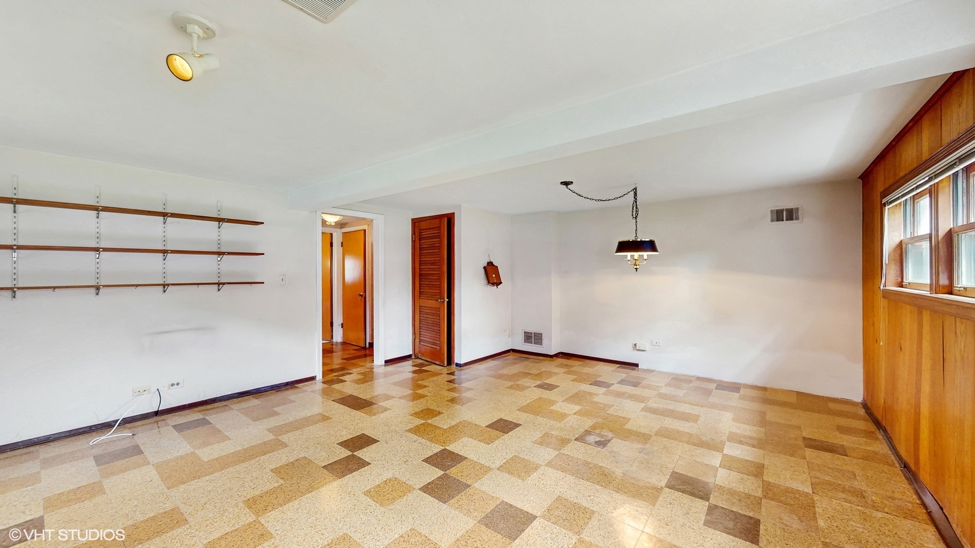 730 N Wilshire Lane