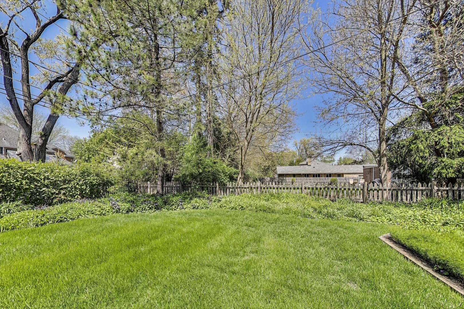 610 E Fairview Street