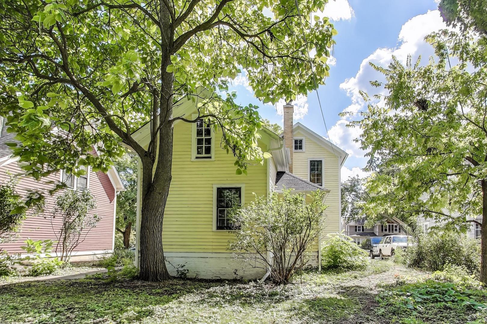 214 W Fremont Street