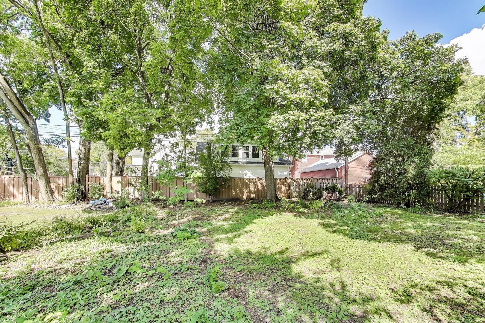 214 W Fremont Street