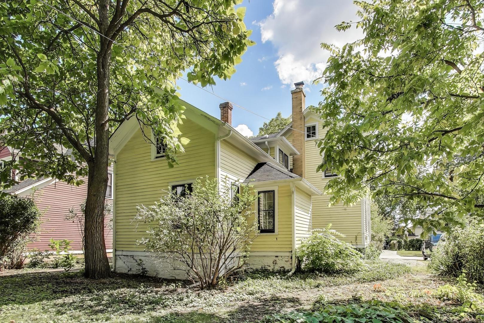 214 W Fremont Street