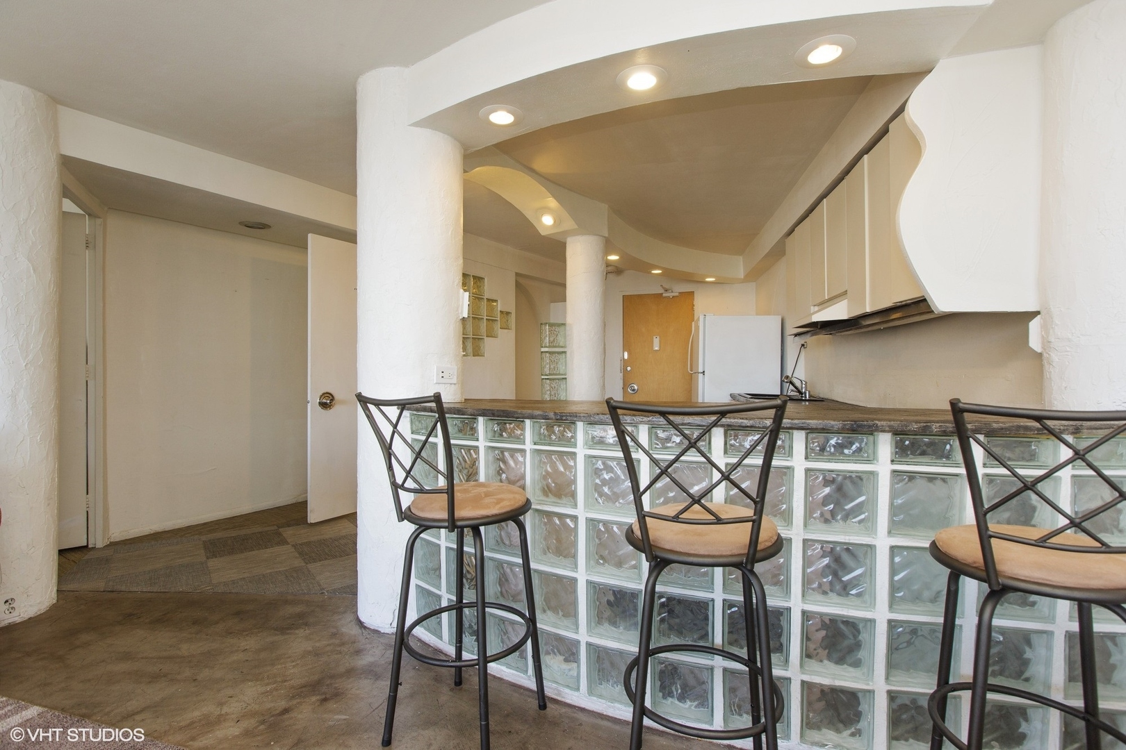 300 N State Street Unit: 3228