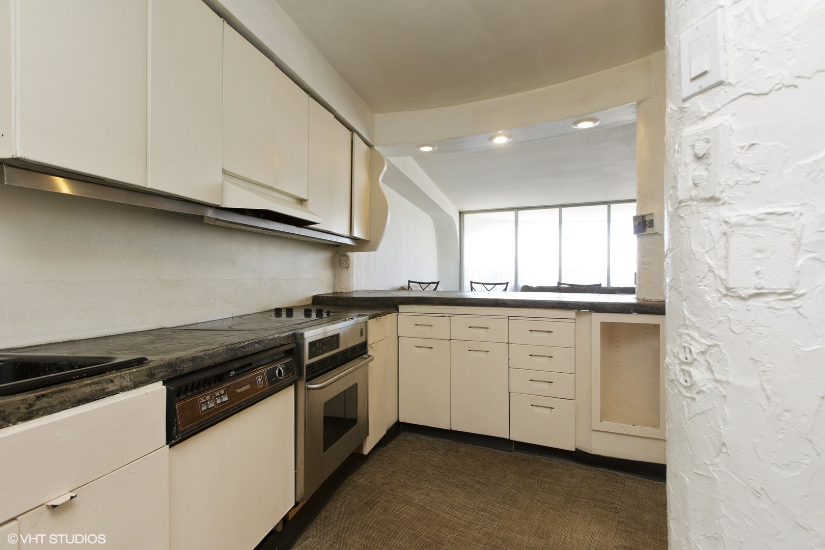 300 N State Street Unit: 3228