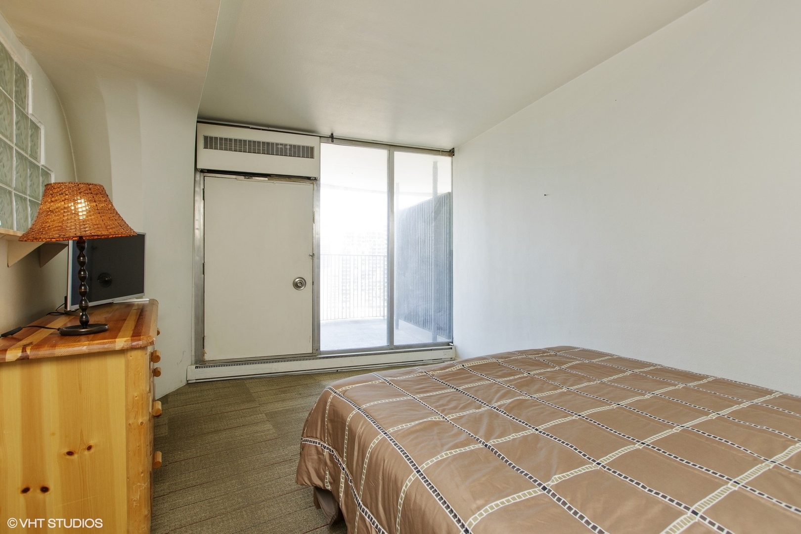 300 N State Street Unit: 3228