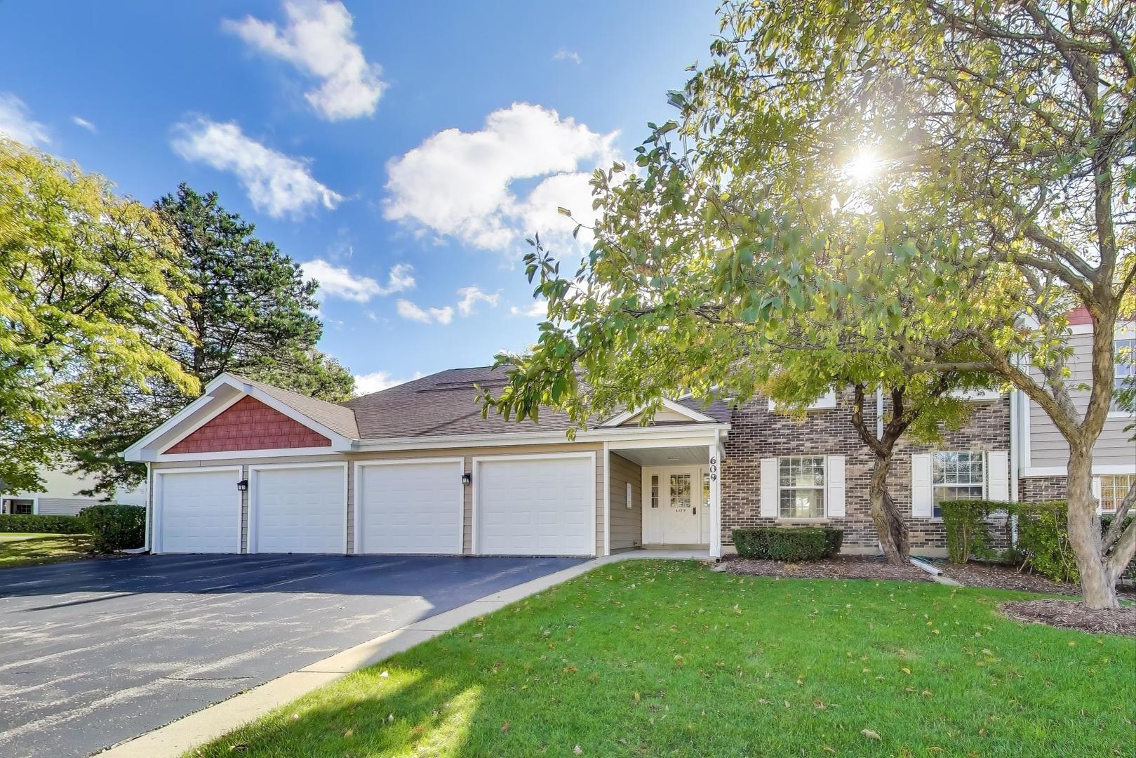 609 Hanover Court Unit: X-1