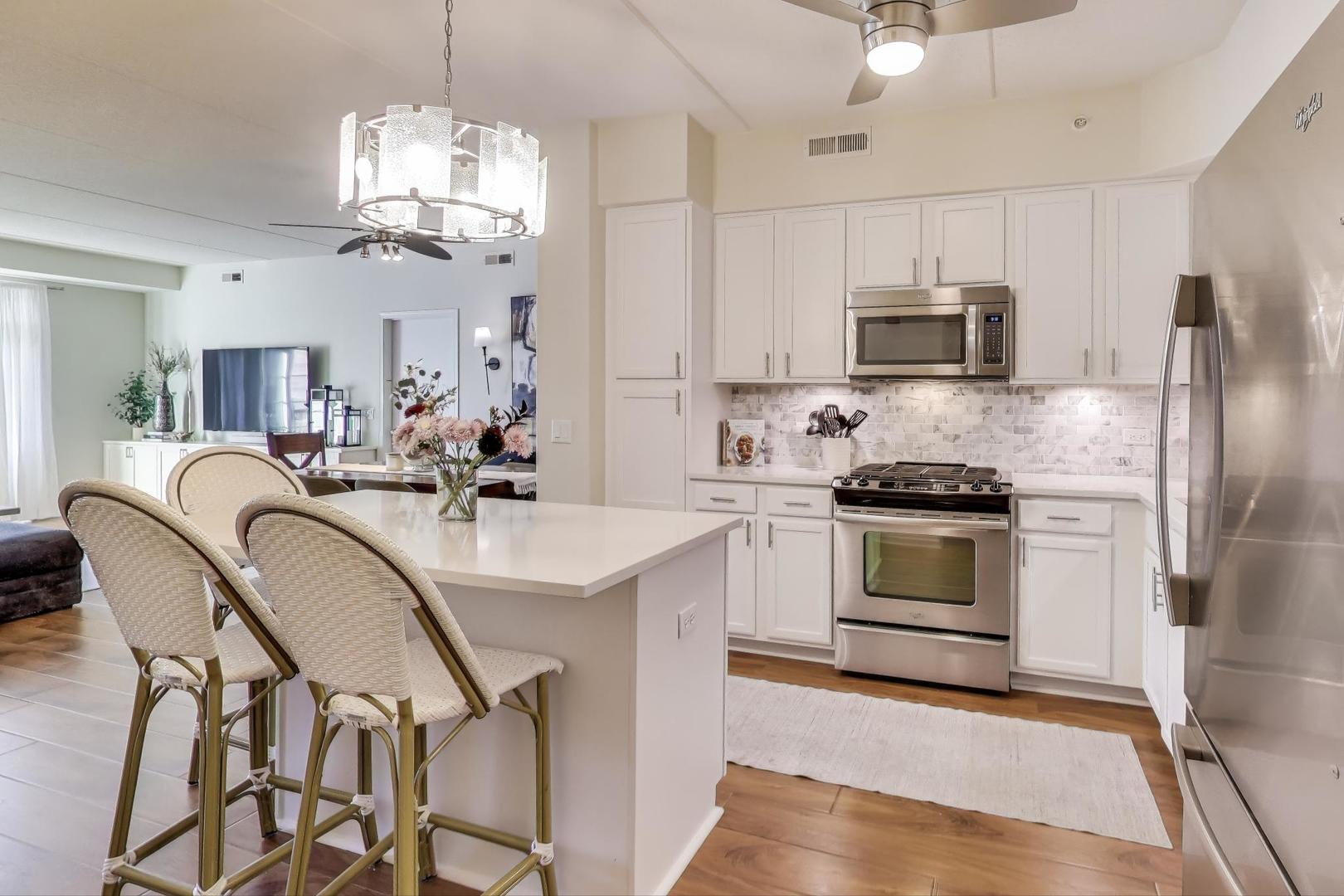 50 S Greeley Street Unit: 204