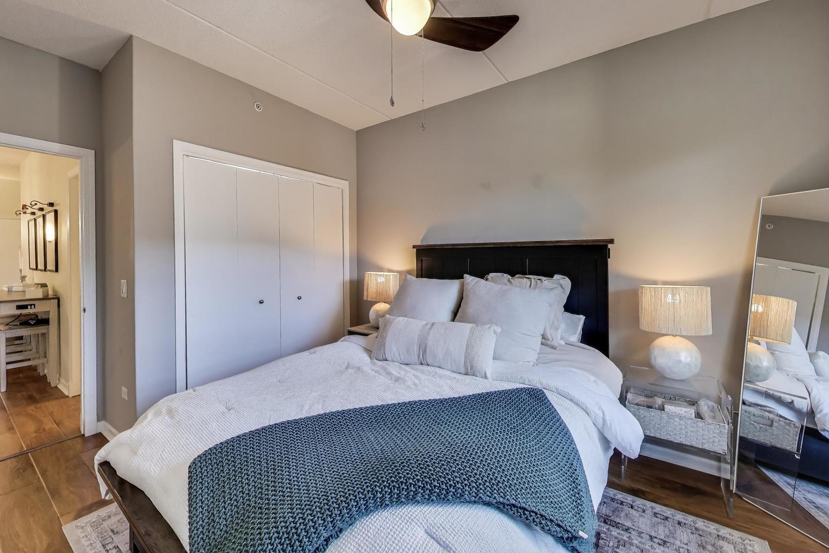 50 S Greeley Street Unit: 204