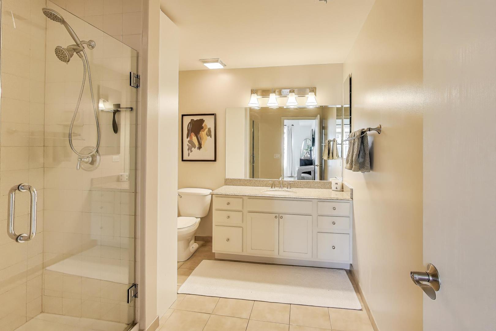 50 S Greeley Street Unit: 204