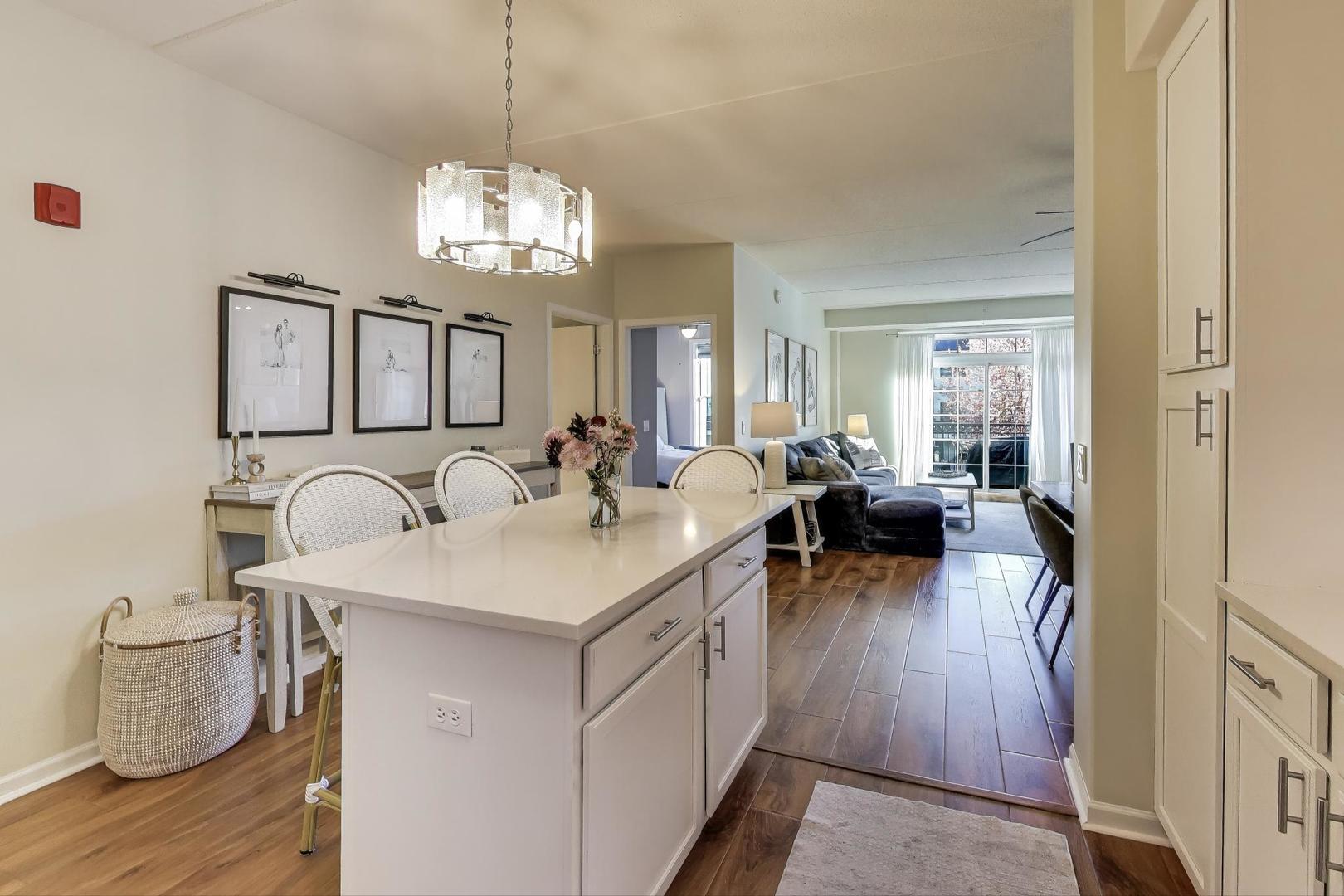 50 S Greeley Street Unit: 204