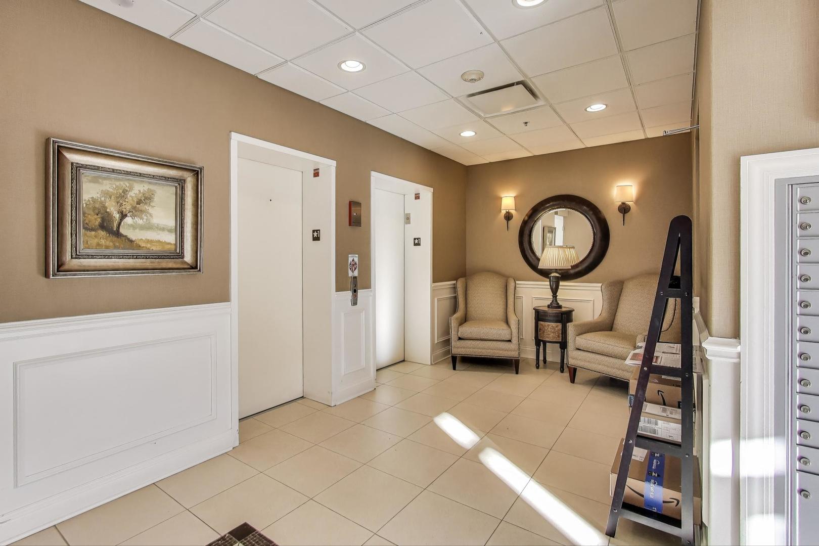 50 S Greeley Street Unit: 204