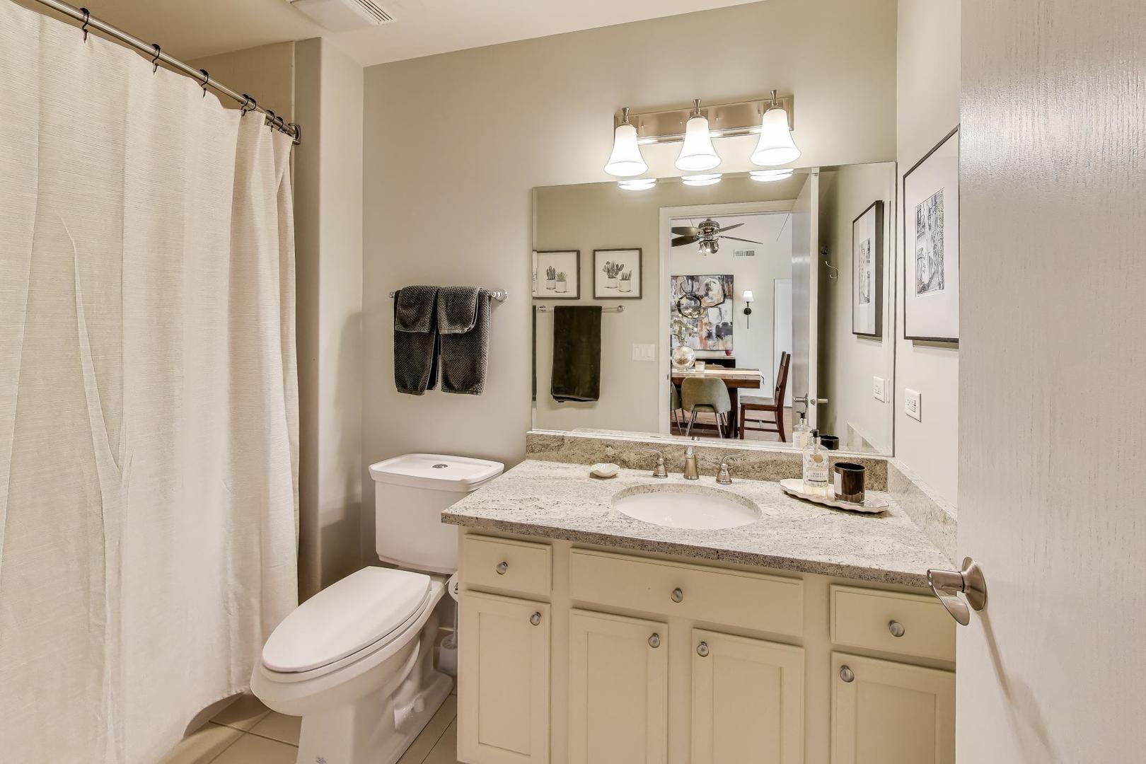 50 S Greeley Street Unit: 204