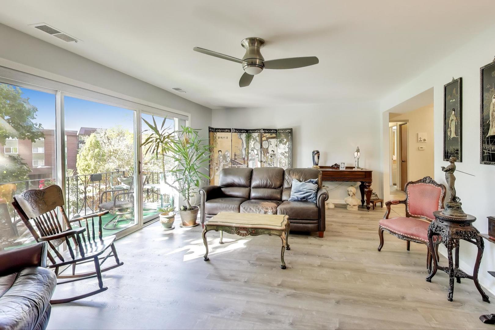 1025 S Fernandez Avenue Unit: 3B