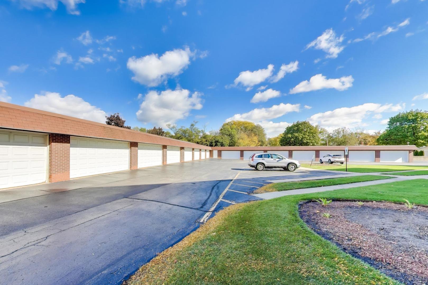 1025 S Fernandez Avenue Unit: 3B