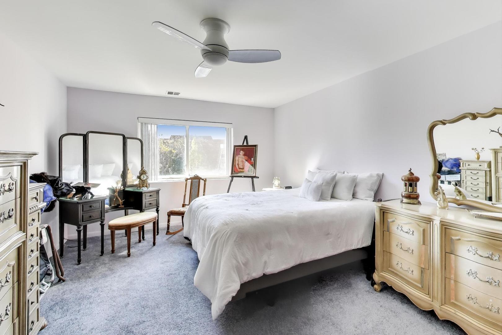 1025 S Fernandez Avenue Unit: 3B